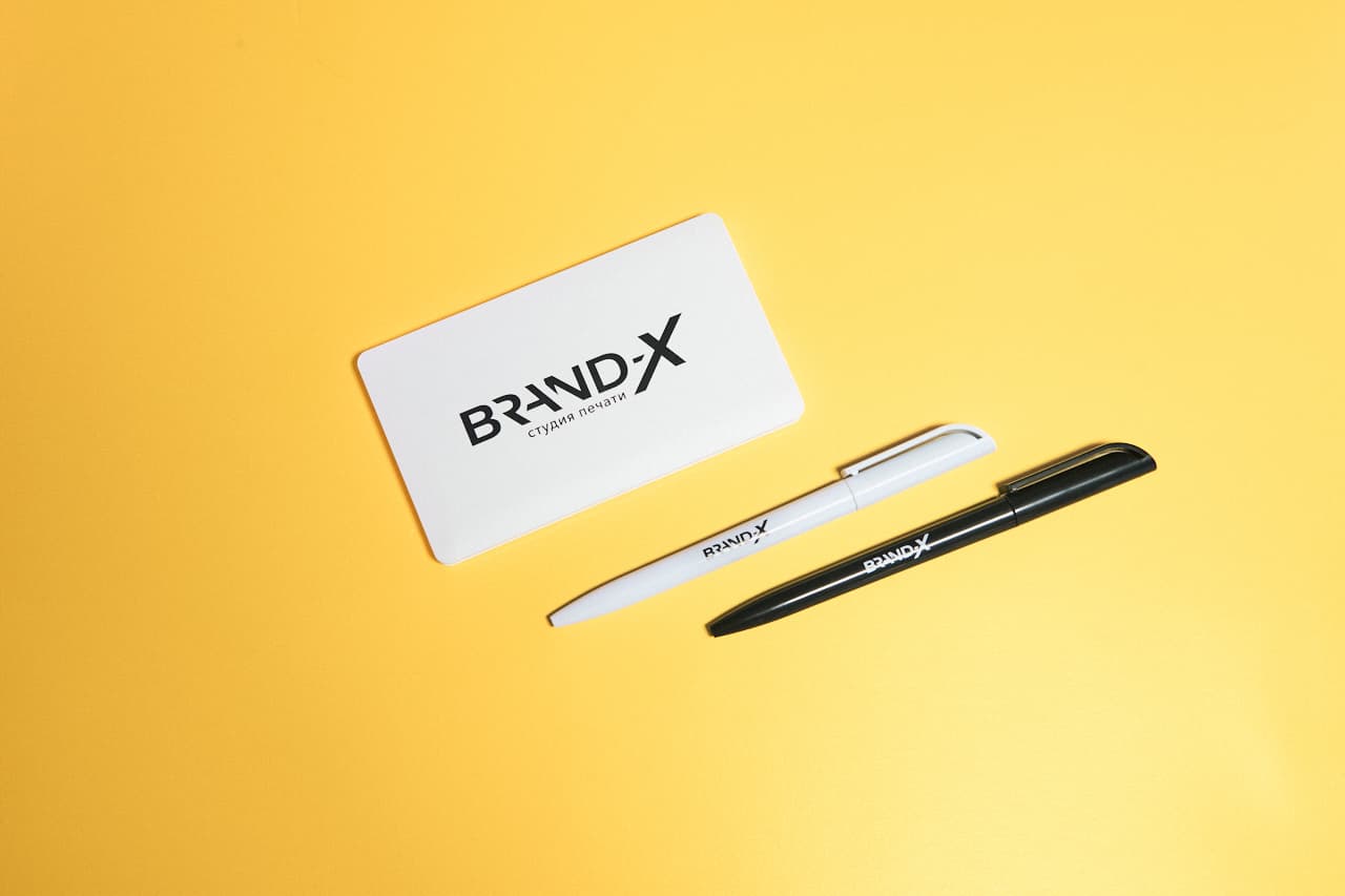 Пример полиграфии Brand-X